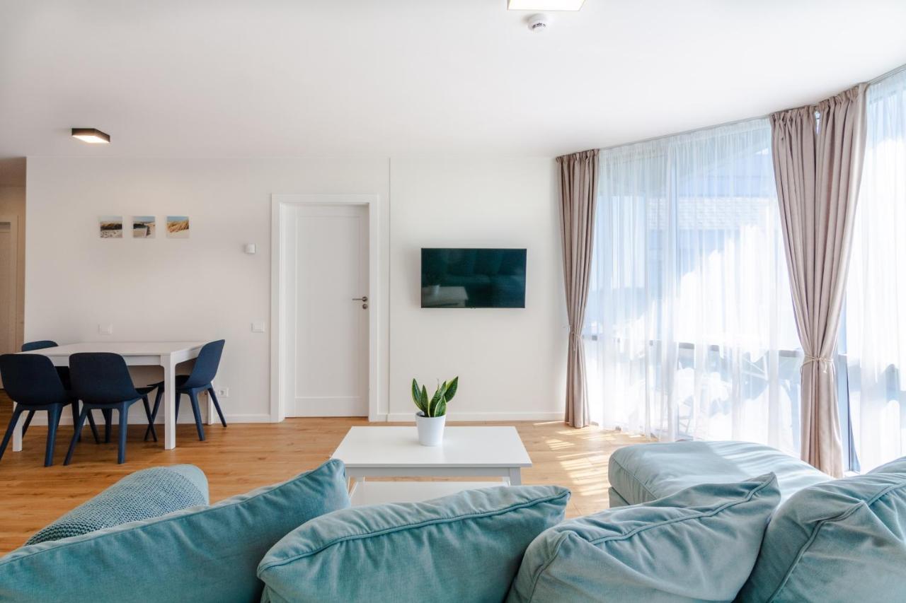 Elija Swan-Toy Apartments Šventoji Exteriér fotografie