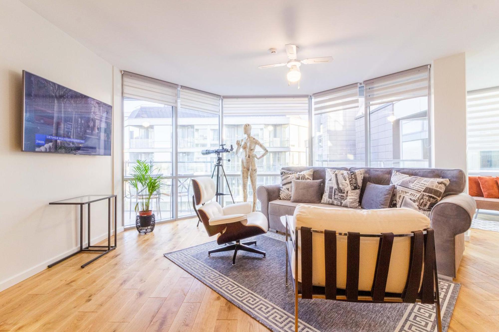 Elija Swan-Toy Apartments Šventoji Pokoj fotografie